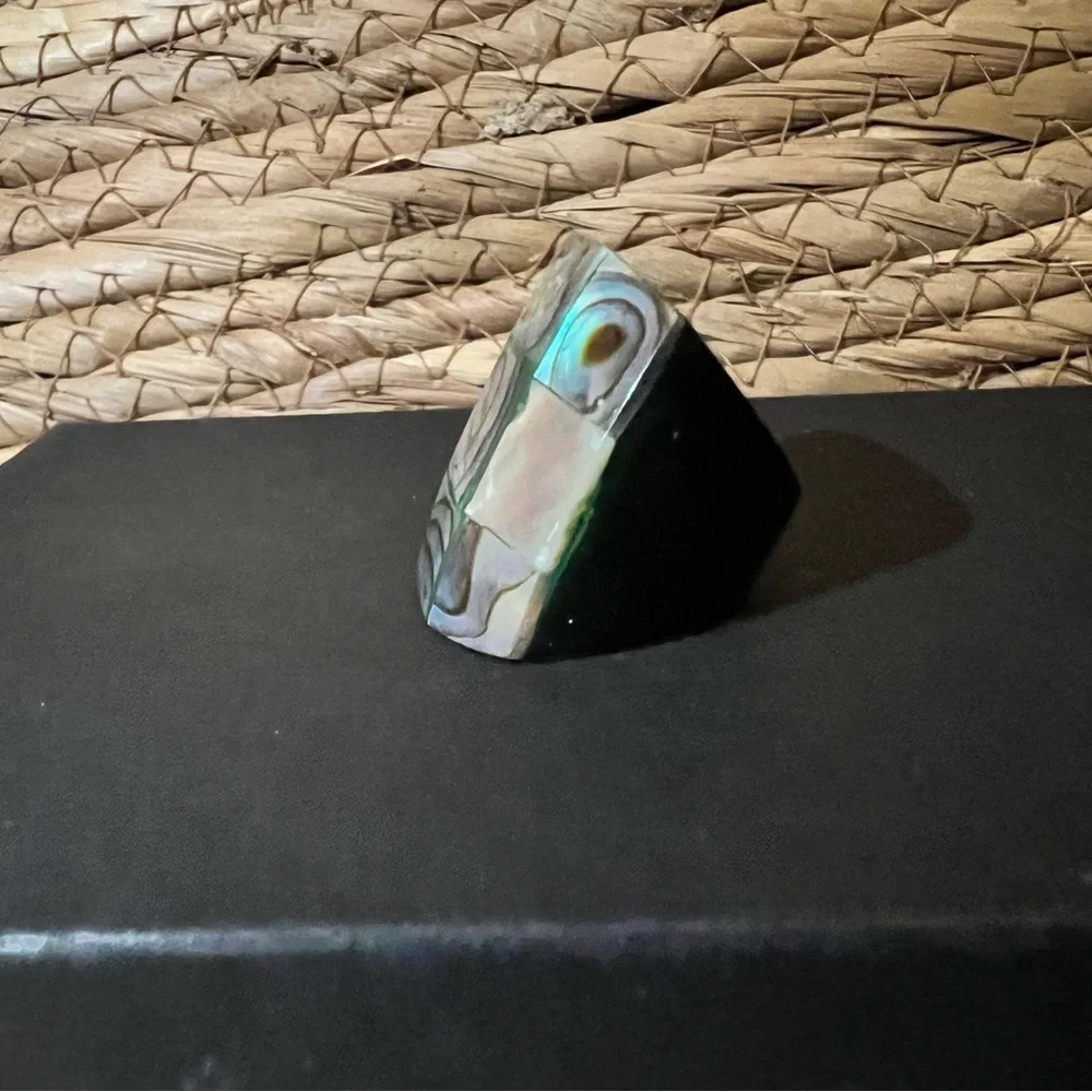 Elegant Multicolor Shell Ring